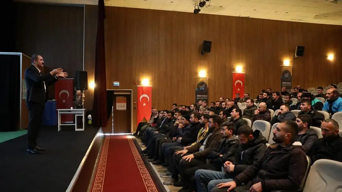 İpekyolu Belediyesi'nden Kadına Şiddete Karşı Farkındalık Eğitimi