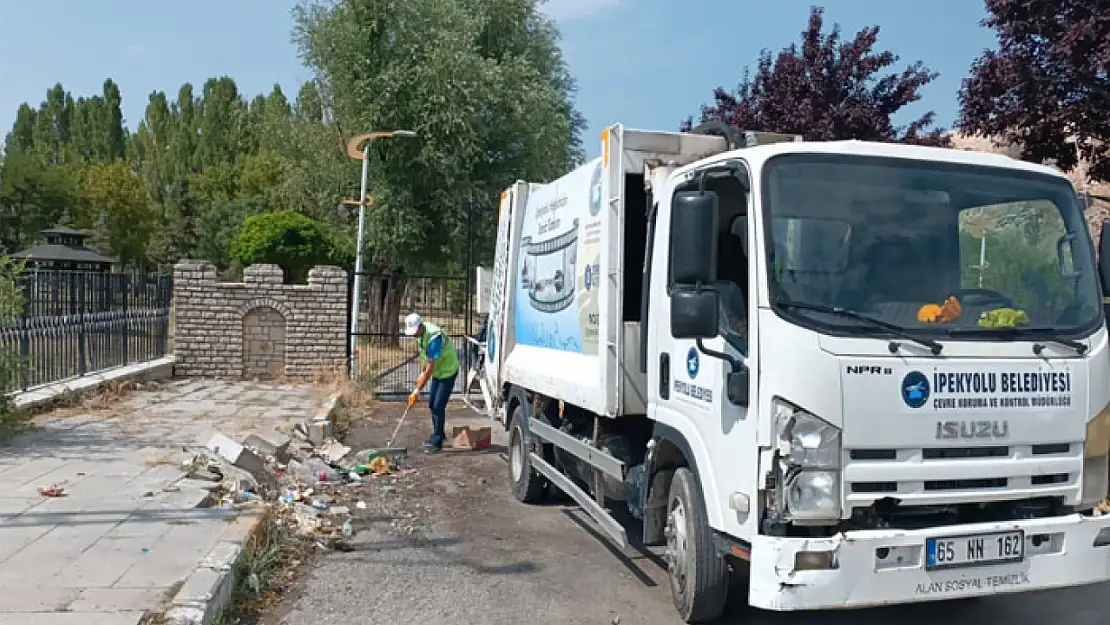 İpekyolu Belediyesi'nden temizlik çalışması