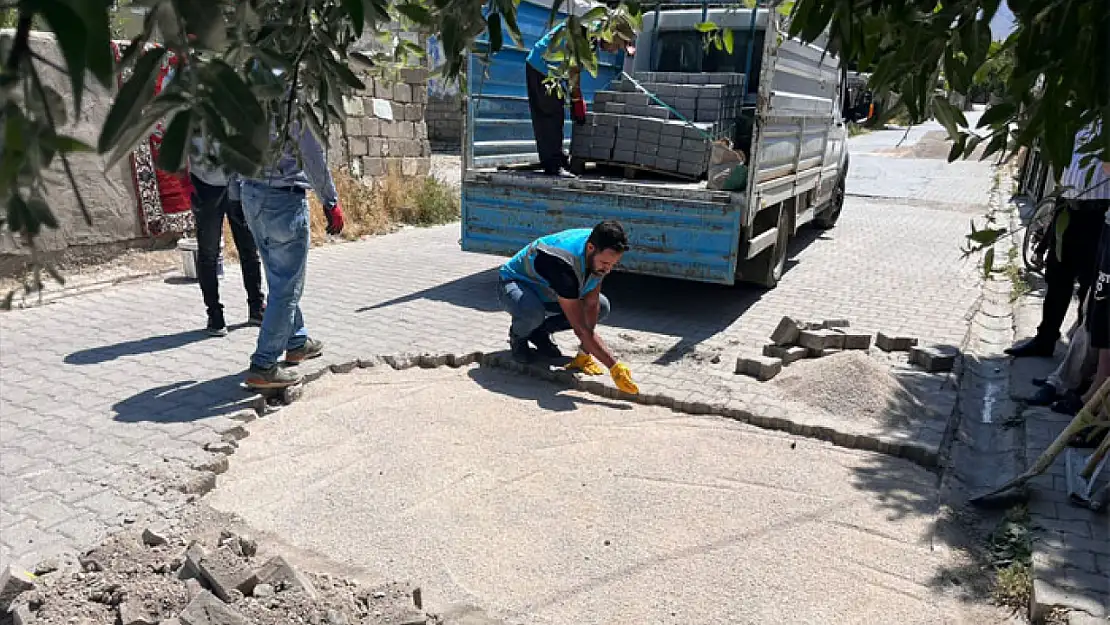 İpekyolu Belediyesi'nden yol çalışması