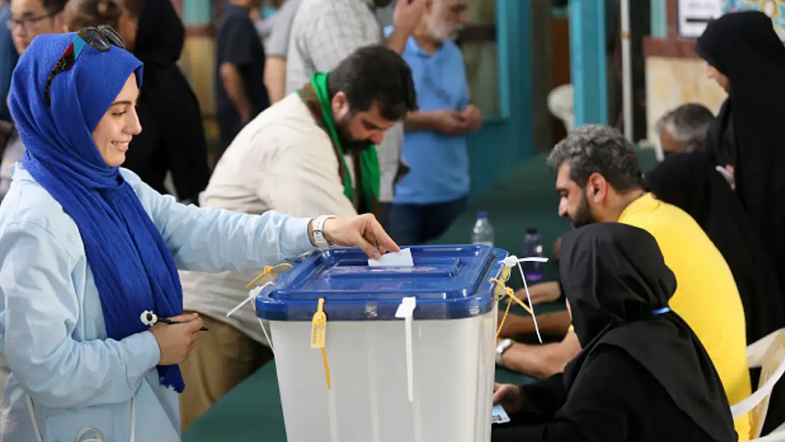 İran'da devrimden bu yana en düşük katılımlı seçim