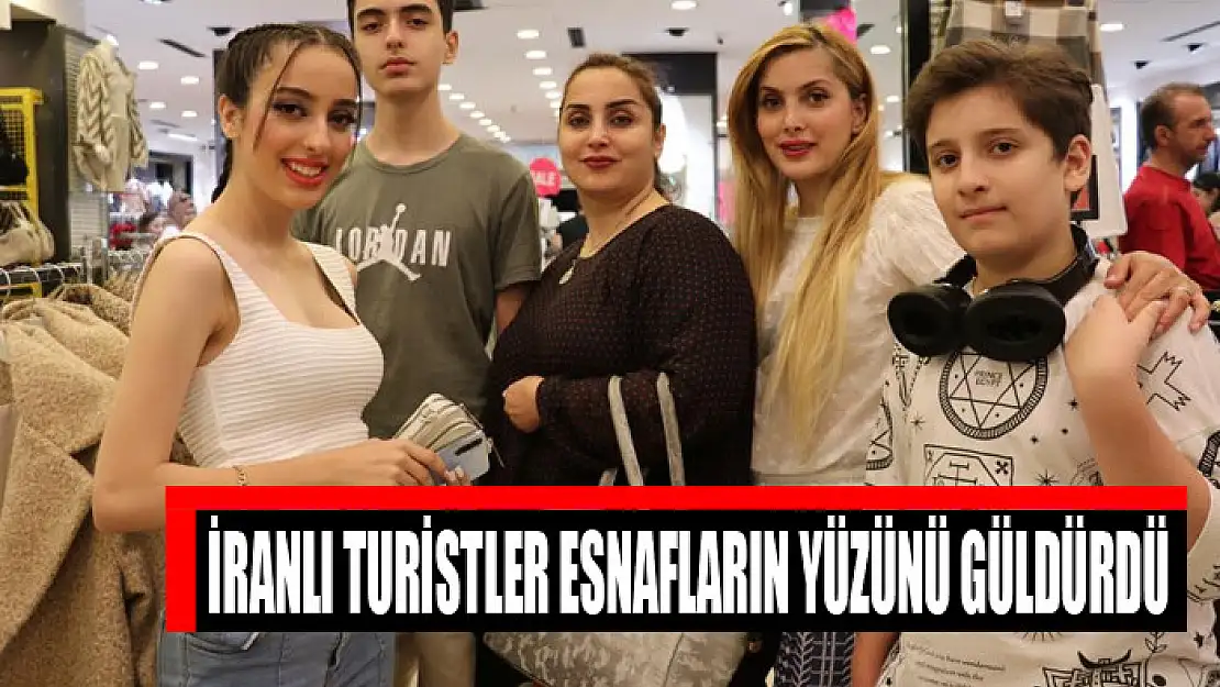 İranlı turistler esnafların yüzünü güldürdü