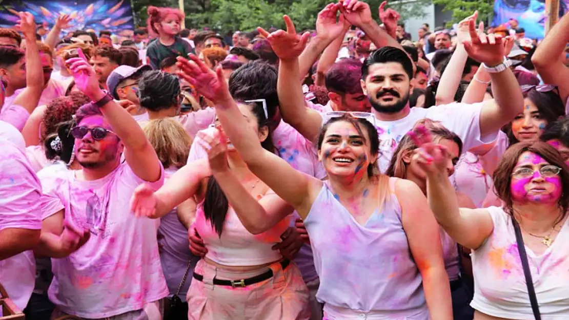 İranlılar bayramı Van'da geçiriyor