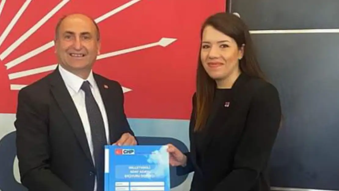 İş İnsanı Murat Yaşar Müncester CHP'den aday adaylığını açıkladı