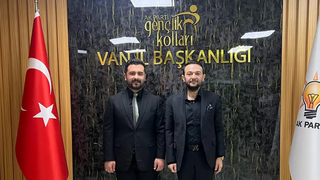 İş insanı Veysel Ürüm'den AK Parti Gençlik Kolları Başkanı Gültepe'ye ziyaret