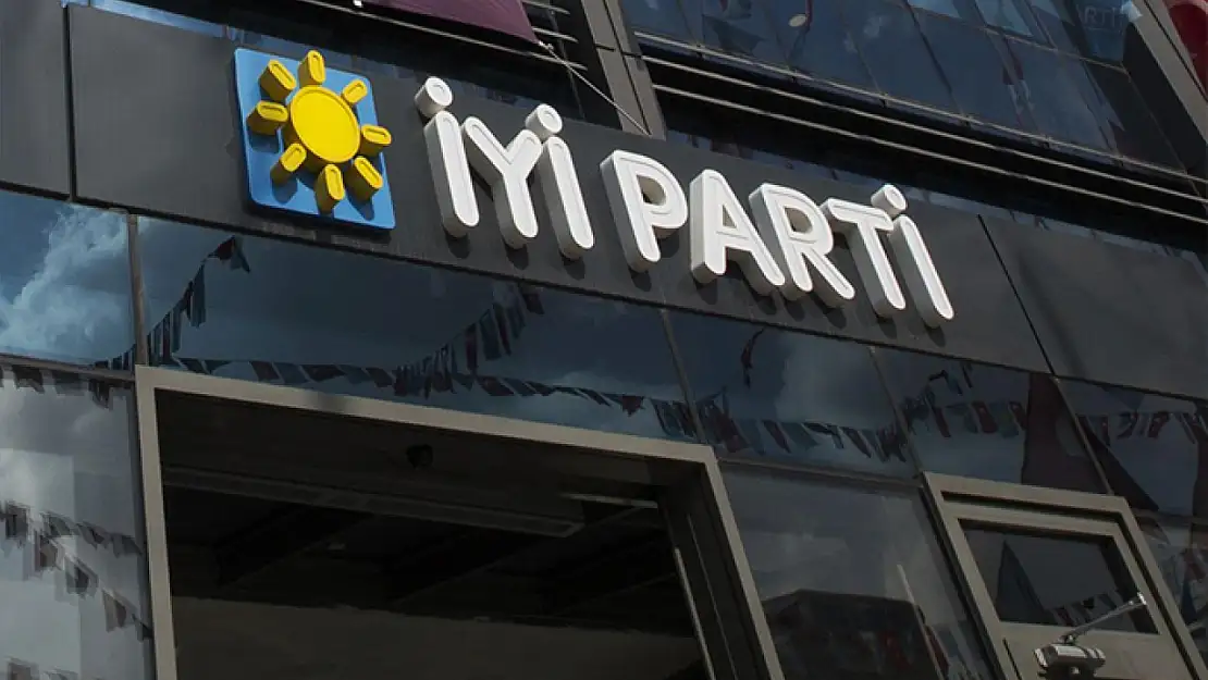 İyi Parti'de Başkanlık Divanı toplandı