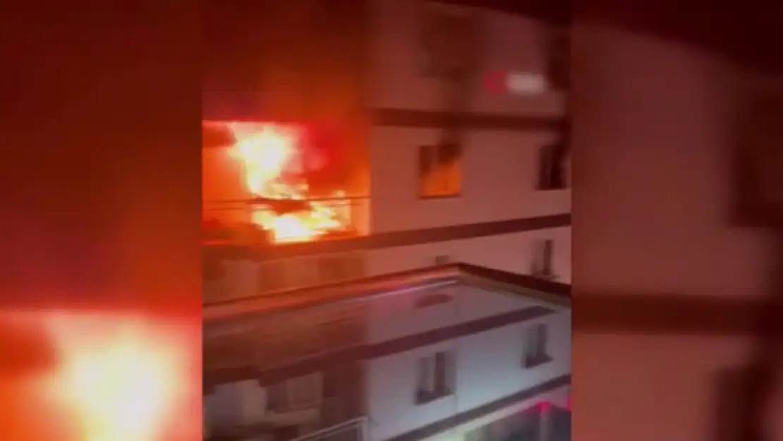 İzmir'de feci yangın! Ölü ve yaralılar var