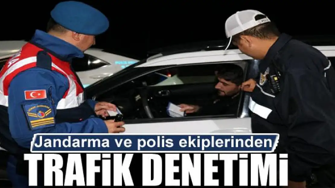 Jandarma ve polis ekiplerinden trafik denetimi