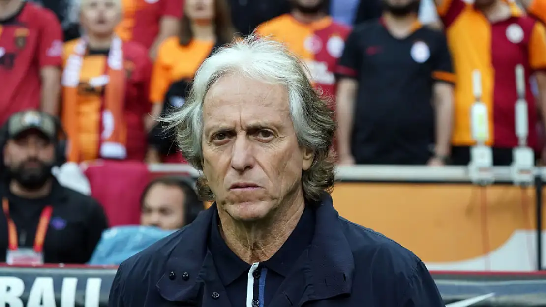 Jorge Jesus'tan derbide tek değişiklik