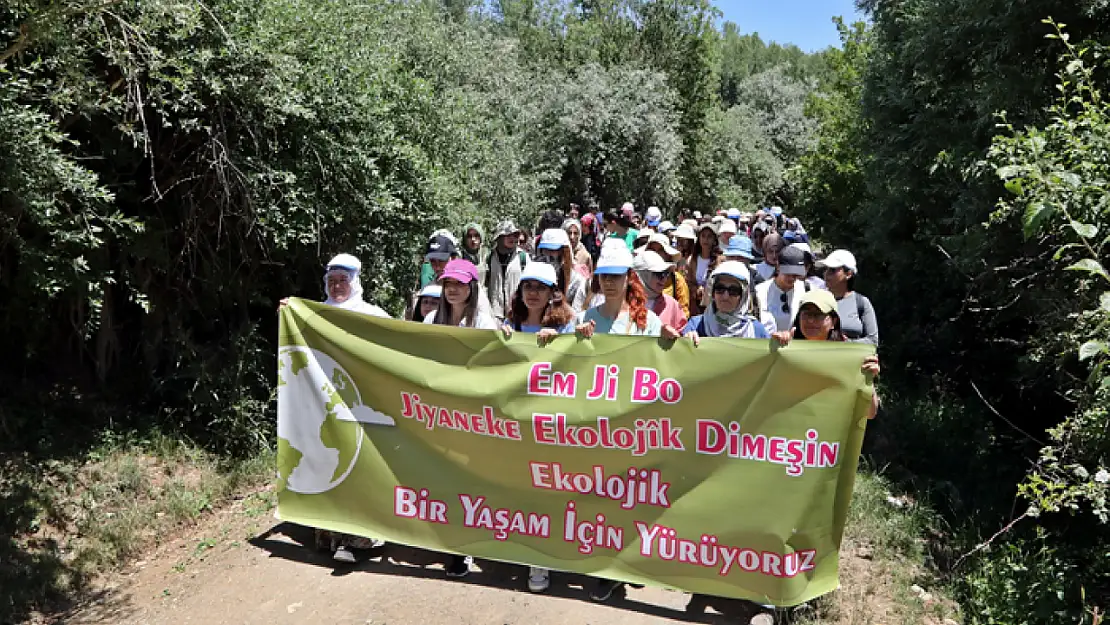 Kadınlar 'ekolojik bir yaşam için' yürüdü