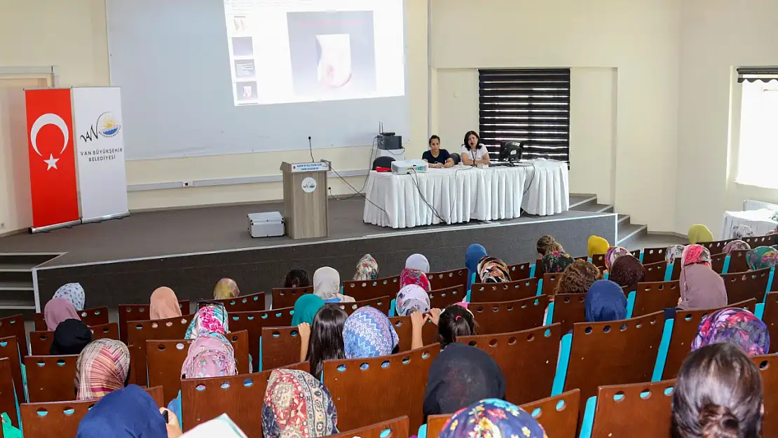 Kadınlara kanser türleri ve erken tanı semineri