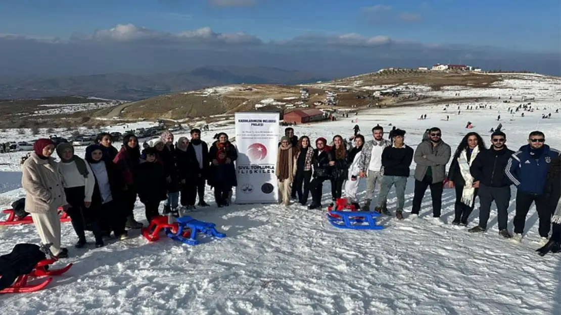 Kadınlarımızın Melodisi Projesi sürüyor