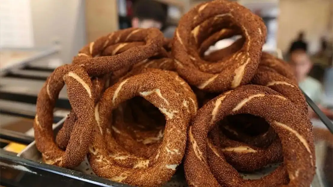 Kahvaltıların vazgeçilmesi simit ve poğaçaya zam geldi! 