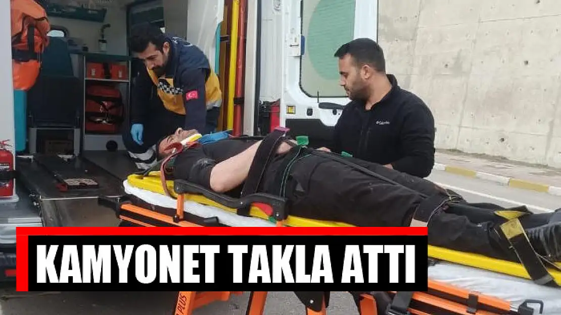 Kamyonet takla attı