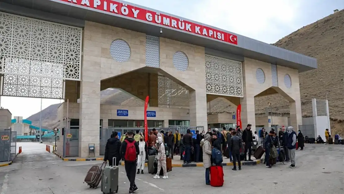 Kapıköy Sınır Kapısı'na alışveriş merkezi ve dinlenme tesisi yapılıyor