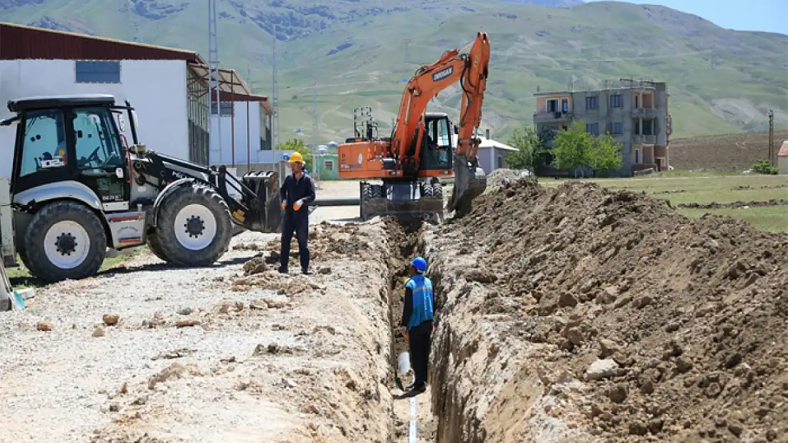 Karşıyaka Mahallesi'nde yeni kanalizasyon çalışmaları başladı