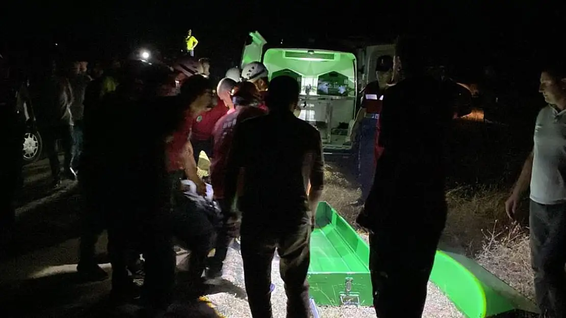 Kaybolan yaşlı adam dere yatağında ölü bulundu