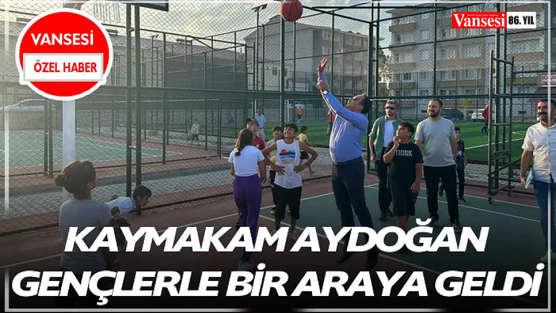 Kaymakam Aydoğan gençlerle bir araya geldi