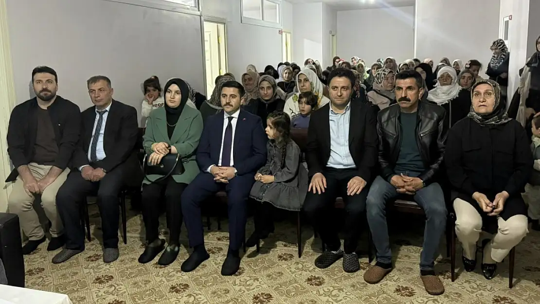 Kaymakam Bulut annelerle bir araya geldi