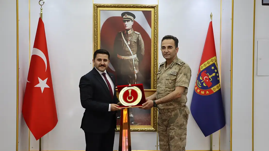 Kaymakam Bulut'tan Tuğgeneral Şen'e veda ziyareti