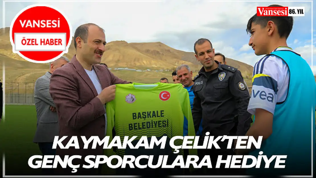 Kaymakam Çelik'ten genç sporculara hediye 