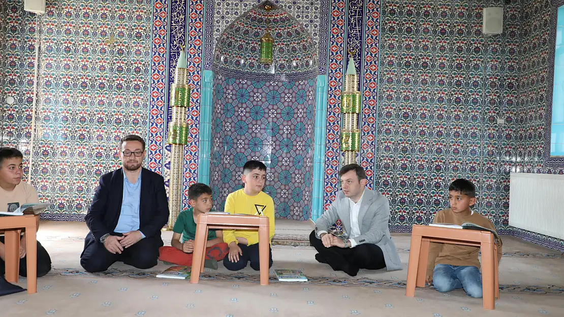 Kaymakam Erdoğan'dan yaz Kur'an Kursu'na ziyaret
