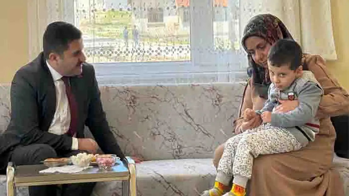 Kaymakam Rahmi Bulut, Ayça ailesini ziyaret etti