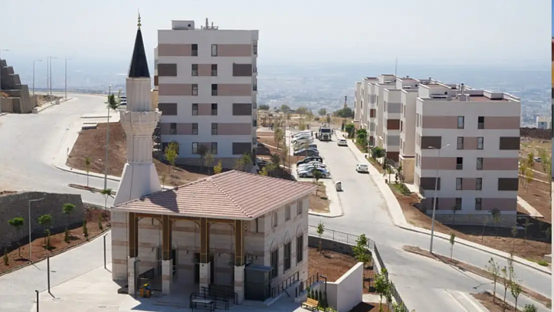 Kilisli depremzedeler TOKİ'nin yaptığı konutlara yerleşmeye başladı