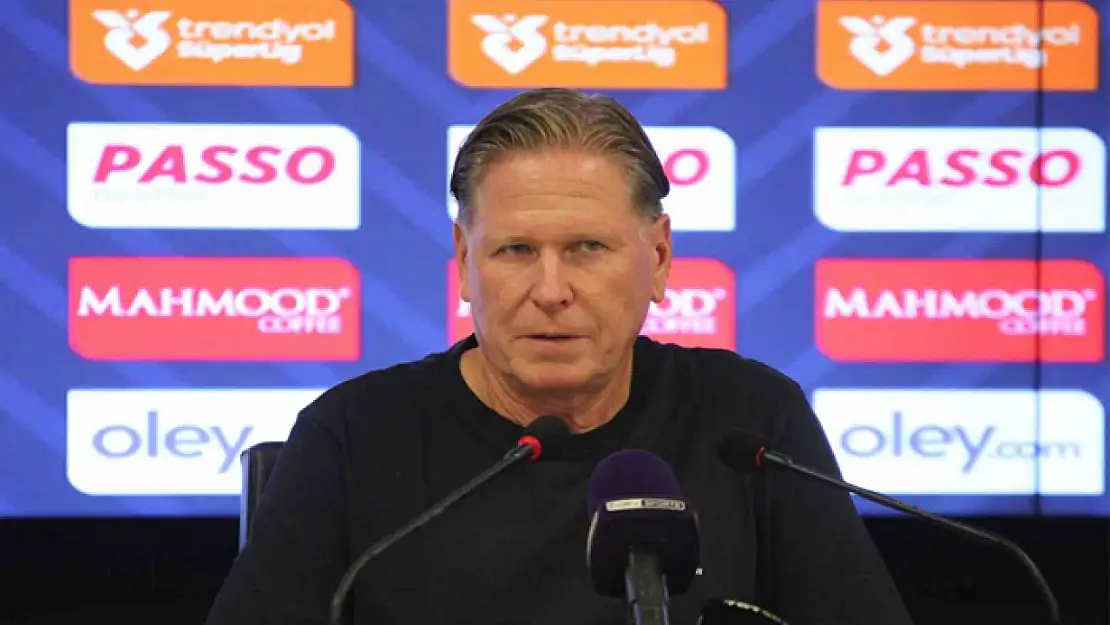 Markus Gisdol: Takım halinde çalışmaya ve zaman geçirmeye ihtiyacımız var