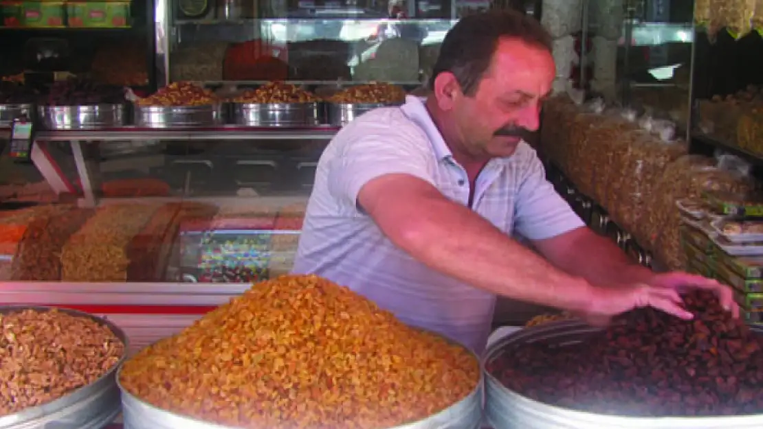 Mehmet Akbaşoğlu hayatını kaybetti