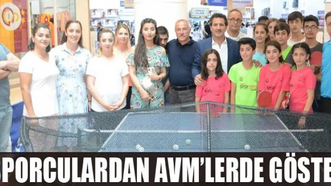 Sporculardan AVM'lerde gösteri