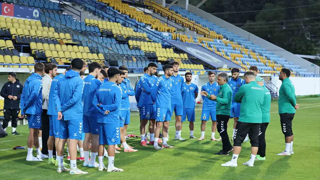 Menemen FK'da belirsizlik hakim