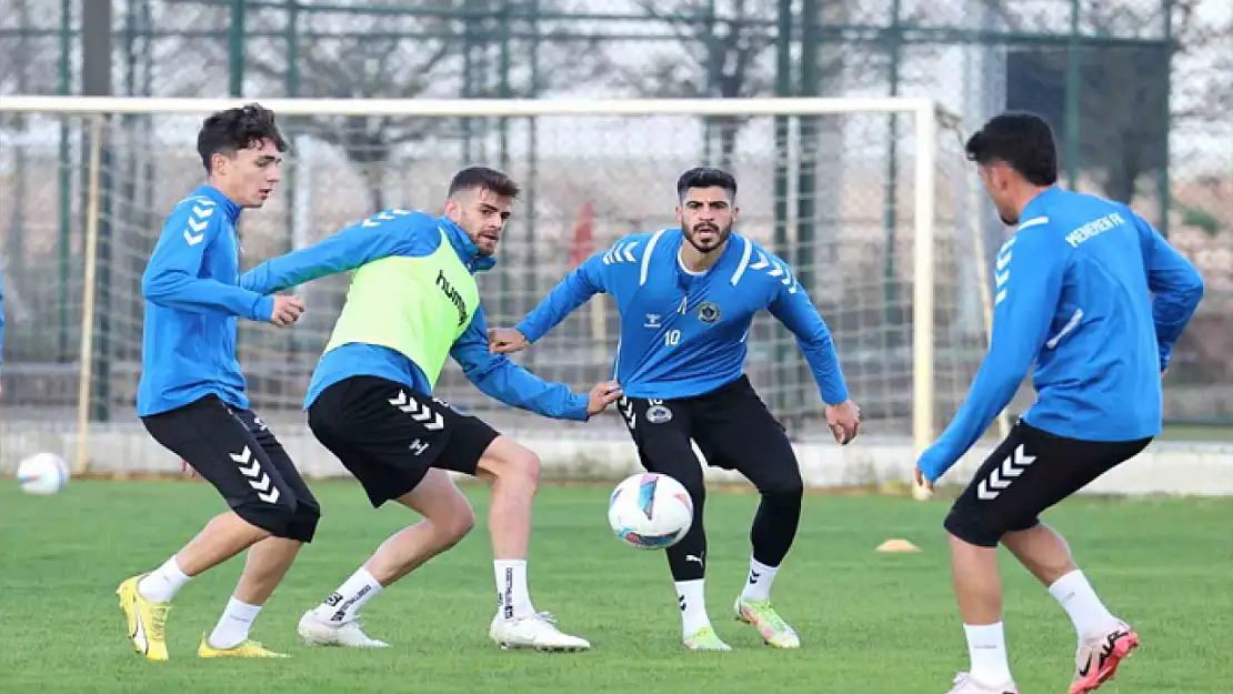 Menemen FK kupadan elendi, lige odaklandı