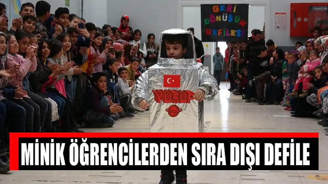 Minik öğrencilerden sıra dışı defile