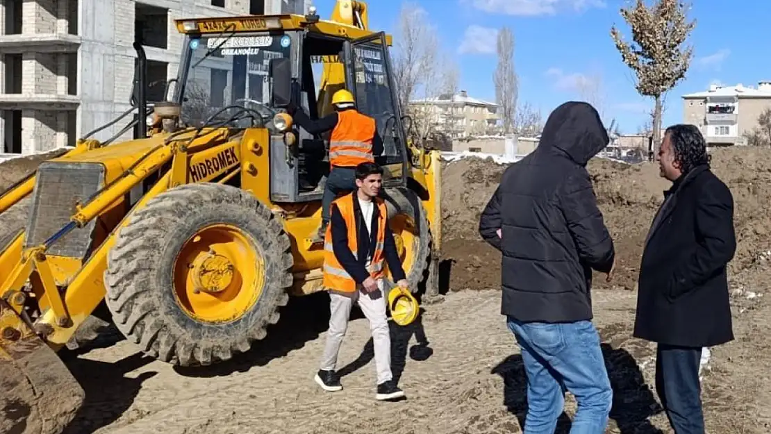 Müdür Yeşilova'dan operatörlük sınavına denetim