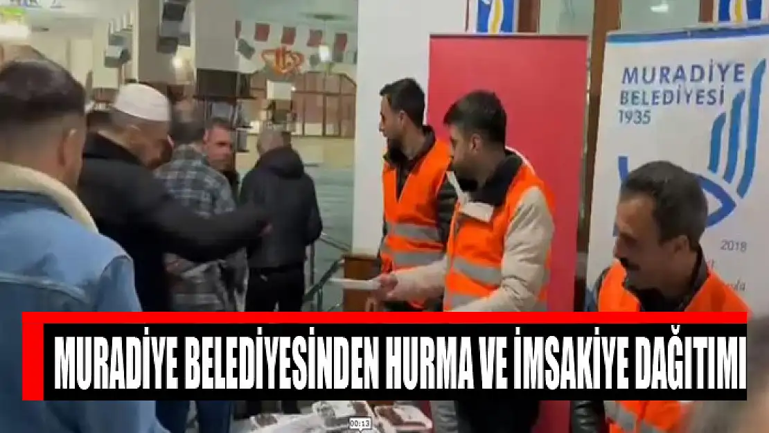 Muradiye Belediyesinden hurma ve imsakiye dağıtımı