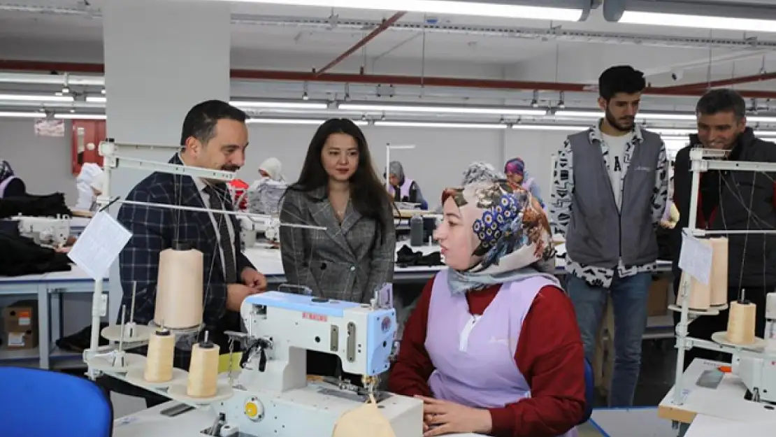 Muradiye'de kadınlar için tekstil fabrikası