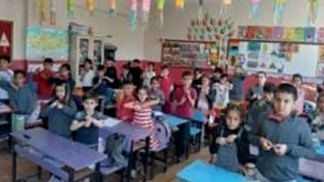Muradiye'den Türkiye Yüzyılı Maarif Modeli'ne anlamlı katkı