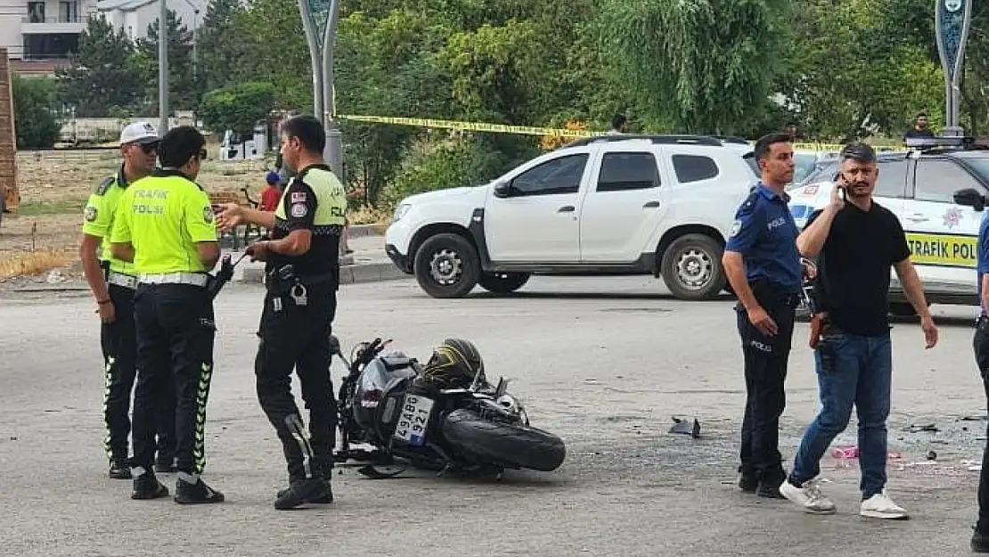 Muş'ta trafik kazası: 2 kişi yaralandı