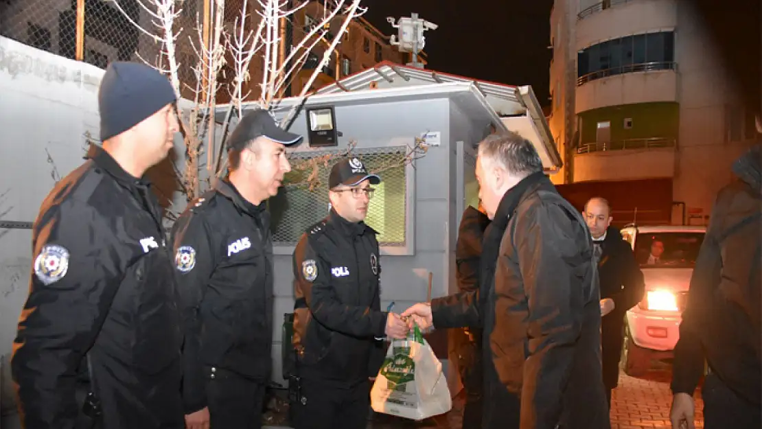 Mutlu'dan polis merkezine ziyaret