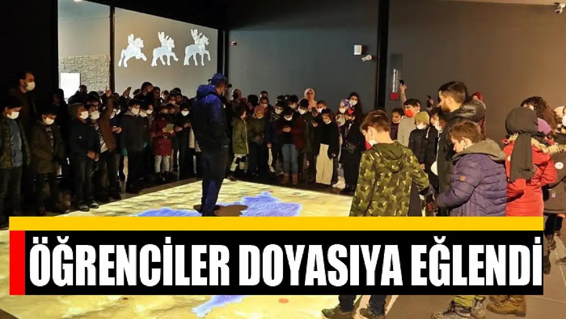 ÖĞRENCİLER DOYASIYA EĞLENDİ