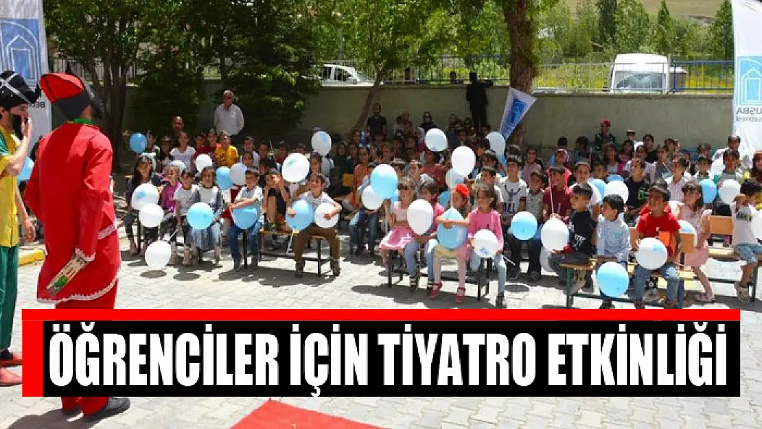 Öğrenciler için tiyatro etkinliği