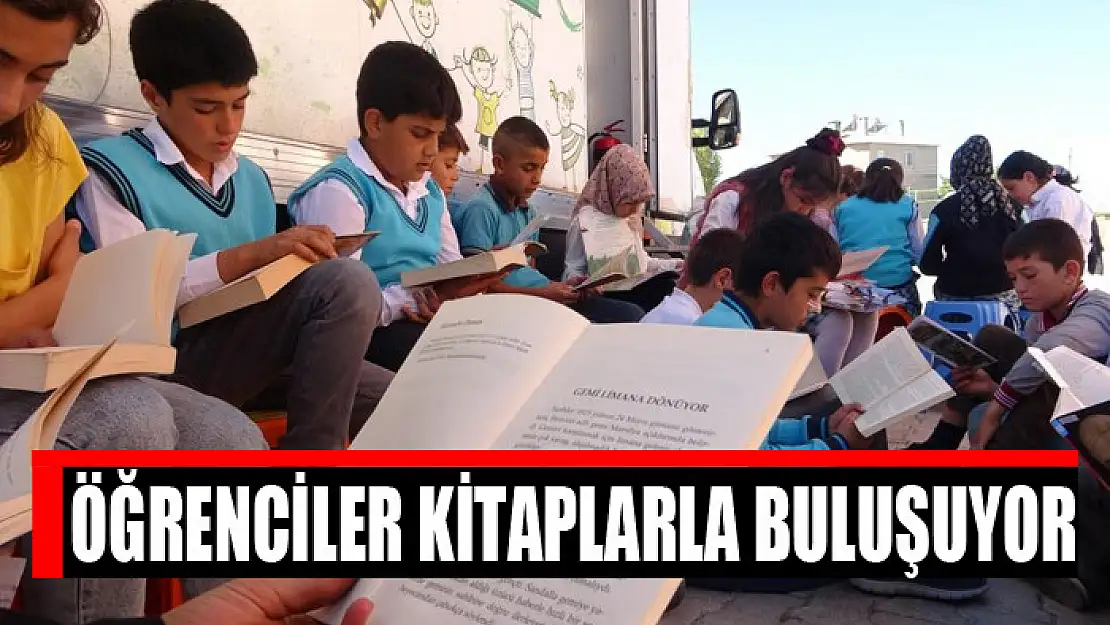 Öğrenciler kitaplarla buluşuyor