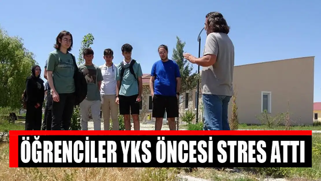 Öğrenciler YKS öncesi stres attı