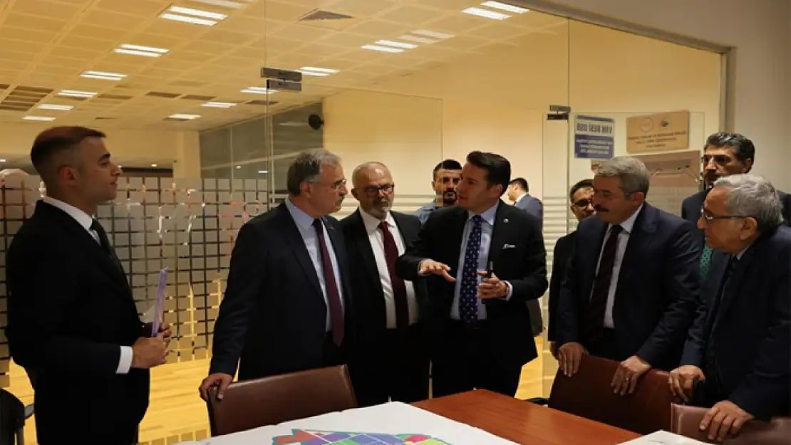 OSBÜK Başkanı Kütükcü: Van'ı büyütmek, Türkiye'yi kalkındırmaktır