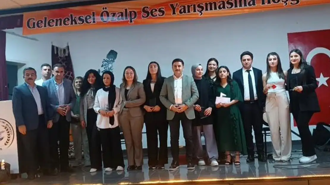 Özalp'ta geleneksel ses yarışması yapıldı