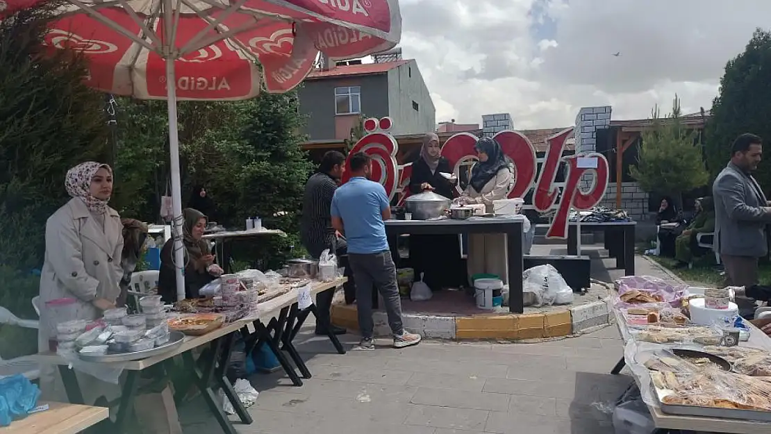 Özalp'te yetim ve kimsesizler yararına yardım kampanyası düzenlendi