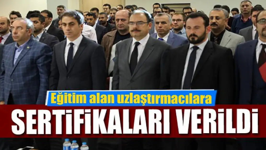 Van'da eğitim alan uzlaştırmacılara sertifikaları verildi 