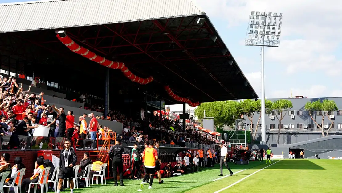 Pendikspor, ilk kez Süper Lig maçına çıktı