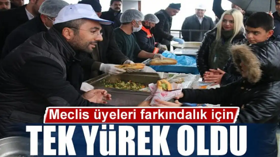 Meclis üyeleri farkındalık için tek yürek oldu