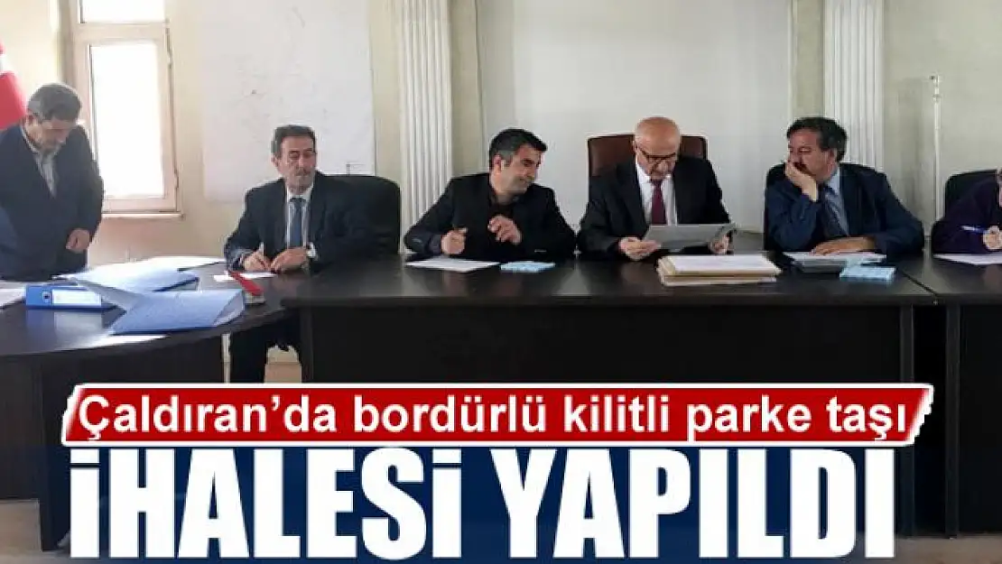 Bordürlü kilitli parke taşı ihalesi yapıldı